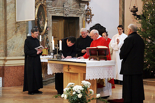 Kovács Gellért testvér örökfogadalom-tétele / Betegápoló Irgalmasrend Kovács Gellért testvér örökfogadalom-tétele