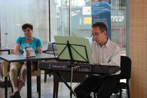 Veli bej kávéházi esték – Mindannyian allergiásak leszünk?